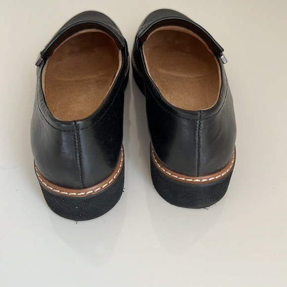 Naturalizer Adiline Loafers - Picture 4 of 8